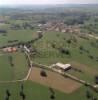 Photos aériennes de "Eglise" - Photo réf. 37964 - Il n'y a pas d'glise dans ce micro-pays, mais il y a tout de mme deux fontaines avec abreuvoirs, et un lavoir.