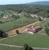 Photos aériennes de Villeneuve-lès-Charnod (39240) | Jura, Franche-Comté, France - Photo réf. 38244 - Beaucoup d'anciennes maisons sont restaures, deux fontaines et deux lavoirs ont t remis en eau et rhabilits.