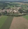 Photos aériennes de "village" - Photo réf. 38326 - Le Doubs et le canal donnent au village un cachet original.