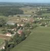 Photos aériennes de "AVEC" - Photo réf. 39749 - Village  l'architecture bressane traditionnelle avec beau panorama sur la Seille, connu pour ses fabriques de chaises.