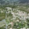 Photos aériennes de "rochers" - Photo réf. 42388 - Saignon est un village trs typique.