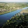 Photos aériennes de "fleuve" - Photo réf. 42847 - Le bord de Loire est joliment resté sauvage.