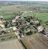 Photos aériennes de "historique" - Photo réf. 43754 - La commune vit autour de son église du XIIe Siècle, inscrite à l'inventaire du patrimoine historique.