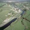 Photos aériennes de "canal" - Photo réf. 43783 - La petite bourgade est plantée de part et d'autre du Canal du centre.