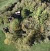 Photos aériennes de Laizy (71190) | Saône-et-Loire, Bourgogne-Franche-Comté, France - Photo réf. 43836 - Sous la vgtation, on devine les restes de construction.