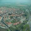 Photos aériennes de "remparts" - Photo réf. 47717 - Ici deux des quatres portes des remparts, les portes de Dunkerque et de Lille.