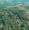 Photos aériennes de "peut" - Photo réf. 48075 - L'altitude de ce chanon des monts des flandres est de 158 m. On peut y voir des paysages onduls, des peupliers, et des toits rouges.