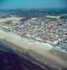 Photos aériennes de "côte" - Photo réf. 48213 - Aujourd'hui les dunes font la richesse de la commune, car elles sduisent un tourisme trs familial, heureux de goter les charmes de la Cte d'Opale.