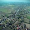 Photos aériennes de Saint-Omer (62500) - Lysel | Pas-de-Calais, Hauts-de-France, France - Photo réf. 48486 - Ce faubourg est un endroit trs anim. Rput pour ses marachers, il est aussi connu pour ses ftes populaires et ses coins de tranquilit.