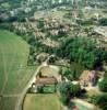 Photos aériennes de "champs" - Photo réf. 53213 - La campagne et ses champs de maïs à Toulon-l'Allier avec le château de Fromenteau.
