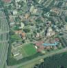 Photos aériennes de "Quartier" - Photo réf. 58172 - Le quartier se situe à la gauche du boulevard du Breucq, entre les Quartiers du Triolo au sud et de la Poste au nord.