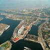Photos aériennes de "commerce" - Photo réf. 60202 - Quarier situé entre le Bassin du Commerce et le Bassin Freycinet.