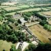 Photos aériennes de "avec" - Photo réf. 61164 - Ce chteau offre une atmosphre trange avec sa tour du Pont-Levis datant du XIVe sicle, et la faade du logis du Roi qui a gard le charme de la Renaissance.