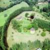 Photos aériennes de "tour" - Photo réf. 61210 - Une ancienne ferme, avec sa petite tour, réaménagée en résidence.
