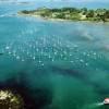 Photos aériennes de "bateaux" - Photo réf. 61329 - Des bteaux de plaisance amarrs dans l'anse.