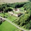 Photos aériennes de "douve" - Photo réf. 61728 - Château du XVIè remanié au XVIIè et XIXè siècles.