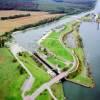 Photos aériennes de "ecluses" - Photo réf. 61740 - Les cluses entre le Rhin et le canal de Huninge.