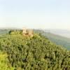 Photos aériennes de Husseren-les-Châteaux (68420) | Haut-Rhin, Alsace, France - Photo réf. 61805 - Dominant la plaine d'Alsace, les ruines de l'un des trois chteaux d'Eguisheim.