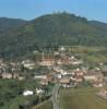 Photos aériennes de Husseren-les-Châteaux (68420) | Haut-Rhin, Alsace, France - Photo réf. A00361 - Village domin par les ruines du chteau du XVII sicle.