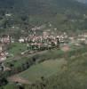 Photos aériennes de "vallée" - Photo réf. A00511 - Petit village de la valle de Munster.