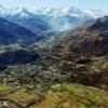 Photos aériennes - Paysages de montagne - Photo réf. 61888 - Une vue gnrale de la commune d'Argels-Gazost et de sa valle (Hautes-Pyrnes).