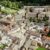 Photos aériennes de "abbaye" - Photo réf. 62365 - Cité au riche passé avec son abbaye bénédictine.