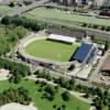 Photos aériennes de "football" - Photo réf. 62375 - Le stade, en bordure du canal de l'Aisne à la Marne et de l'autoroute.