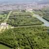 Photos aériennes de "bassin" - Photo réf. 62451 - Un bras du Petit Canal conduit aux jardins et au Grand Trianon.