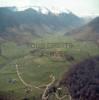 Photos aériennes de "vallée" - Photo réf. A01624 - Rendez-vous des amateurs de randonnées perché dans la vallée d'Aspe.