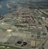 Photos aériennes de "raffinerie" - Photo réf. A03012 - Les instalations de Shell.