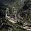 Photos aériennes de "gorges" - Photo réf. N001662 - Paysage tortueux des gorges.