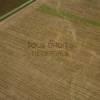 Photos aériennes de "champ" - Photo réf. N004160 - Support d'écriture original pour cette pensée en herbe.