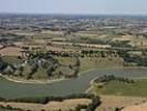 Photos aériennes de "fleuve" - Photo réf. T035286 - La Vilaine forme ici le plan d'eau de la Haute-Vilaine permettant naviguation et baignade.