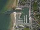 Photos aériennes de "ports" - Photo réf. T037884 - Une vue verticale du port de Grandcamp-Maisy (Calvados).
