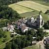 Photos aériennes de Vufflens-le-Château (CH-1134) - Autre vue | , Vaud, Suisse - Photo réf. N039050 - Cet imposant chteau-fort a t construit vers la fin du Moyen-Age, entirement avec des briques