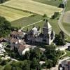 Photos aériennes de Vufflens-le-Château (CH-1134) - Autre vue | , Vaud, Suisse - Photo réf. N039051 - Cet imposant chteau-fort a t construit vers la fin du Moyen-Age, entirement avec des briques