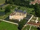 Photos aériennes de "AVEC" - Photo réf. T041147 - Le chteau avec ses remarquable jardins  la franaise