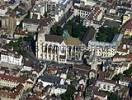 Photos aériennes de "vernissées" - Photo réf. T050202 - La cathédrale Sainte-Bénigne, facilement reconnaissable à son clocher vert et ses deux tours rondes