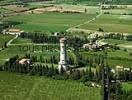 Photos aériennes - Fortifications et remparts  - Photo réf. T054700 - Fr : Une tour fortifiée à Desanzano del Garda en Italie. It : Una torre rinforzato a Desanzano del Garda in Italia.