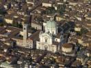 Photos aériennes de Brescia (25100) - Vue générale | Brescia, Lombardia, Italie - Photo réf. T060727 - Fr : Le Palais Broletto avec sa Tour du Peuple, le Dme neuf et le Vieux Dme. It : Il palazzio Broletto con la sua Torre del Pegol, il Duomo Nuovo e il Duomo Vecchio.