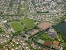 Photos aériennes de Hagondange (57300) - L'école de la Ballastière et le stade de football | Moselle, Grand Est, France - Photo réf. T062666
