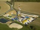 Photos aériennes - Gaz et pétrole - Photo réf. T065108 - Un forage pétrolier en Meuse.