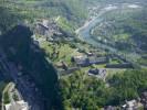 Photos aériennes de Besançon (25000) - Le Centre Ville et le quartier Battant | Doubs, Franche-Comté, France - Photo réf. T065264 - La Citadelle, difie au 17 sicle par Vauban, s'tend sur plus de 11 hectares et est classe au Patrimoine Mondial de l'UNESCO.