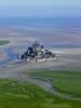 Photos aériennes de "mont" - Photo réf. T069449 - Le Mont-Saint-Michel et sa baie sont classs au Patrimoine Mondial de l'UNESCO. 