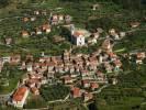 Photos aériennes - Villages - Photo réf. T071536 - Monte Isola, une commune italienne sur une île du lac d'Iseo, Italie.