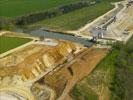 Photos aériennes de "construction" - Photo réf. T076550 - La construction d'un viaduc TGV  Voray-sur-l'Ognon (Haute-Sane) sur la ligne LGV Rhin-Rhne.