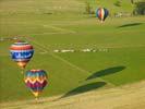  - Photo réf. U092170 - Des montgolfires lors du Lorraine Mondial Air Ballons 2009 sur la base de Chambley-Bussires, Meurthe-et-Moselle.