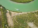 Photos aériennes de Saintes-Maries-de-la-Mer (13460) - Le Parc Naturel de Camargue | Bouches-du-Rhône, Provence-Alpes-Côte d'Azur, France - Photo réf. U099848 - Un bateau de plaisance sur le Petit Rhne.