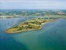 Photos aériennes de "cote" - Photo réf. U100396 - L'île Tascon est une des nombreuses îles du Golfe du Morbihan.