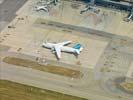 Photos aériennes de "aeroport" - Photo réf. U100428 - L'aéroport de Marseille-Provence, un Antonov An-124 stationné.
